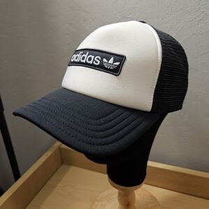Adidas Originals Trucker Hat | Black & White Trefoil Snapback | OSFM